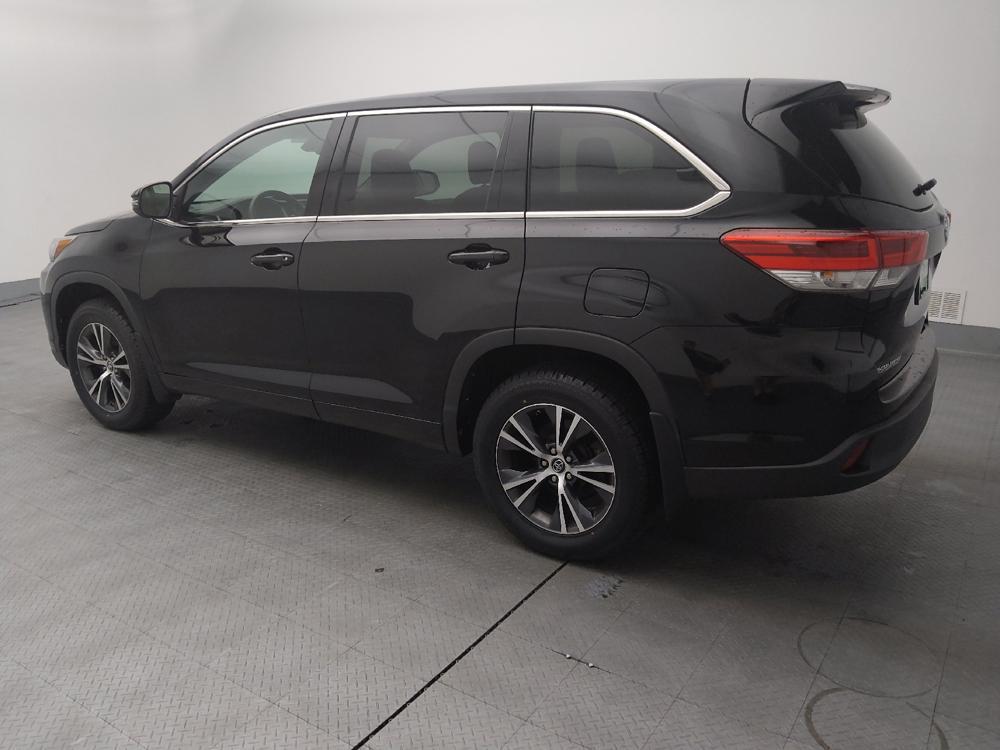 used 2017 Toyota Highlander car, priced at $22,395