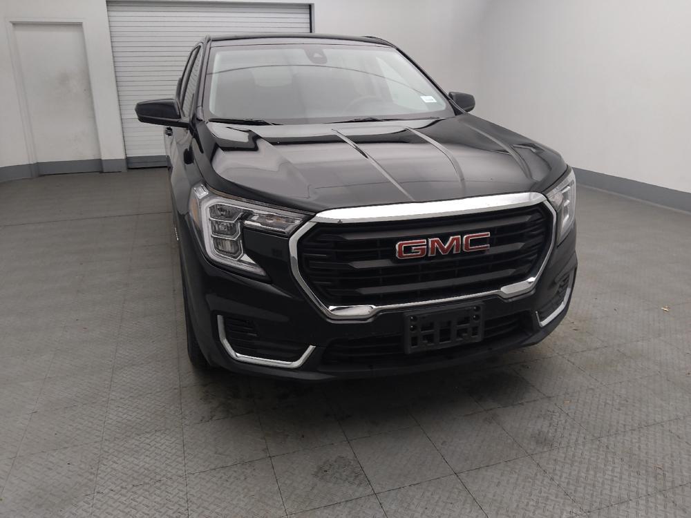 used 2024 GMC Terrain car, priced at $22,295