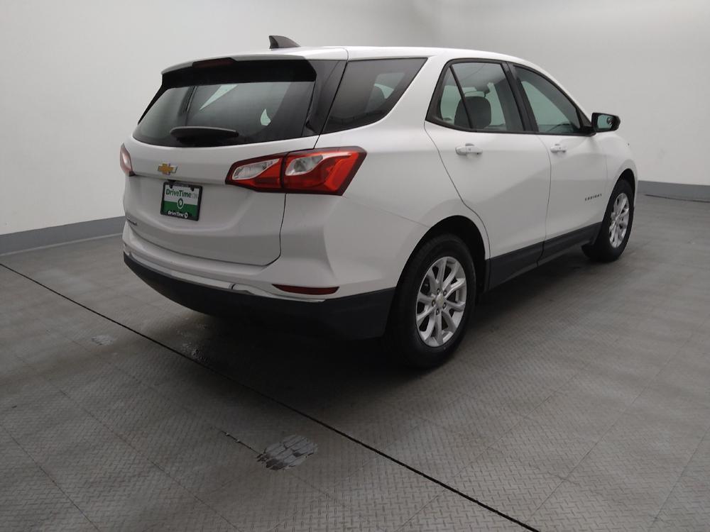 used 2018 Chevrolet Equinox car, priced at $19,095