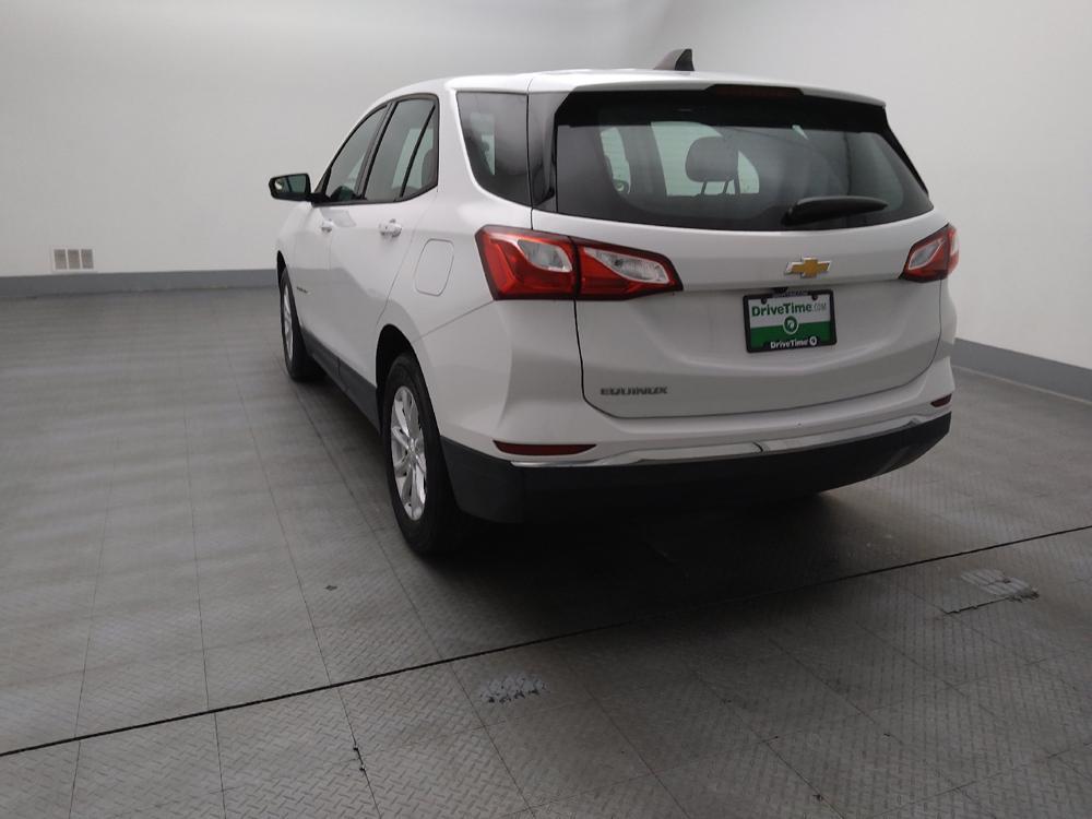 used 2018 Chevrolet Equinox car, priced at $19,095