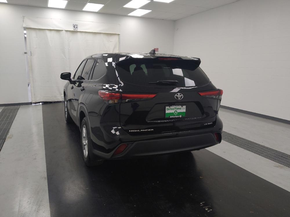 used 2022 Toyota Highlander car, priced at $25,295