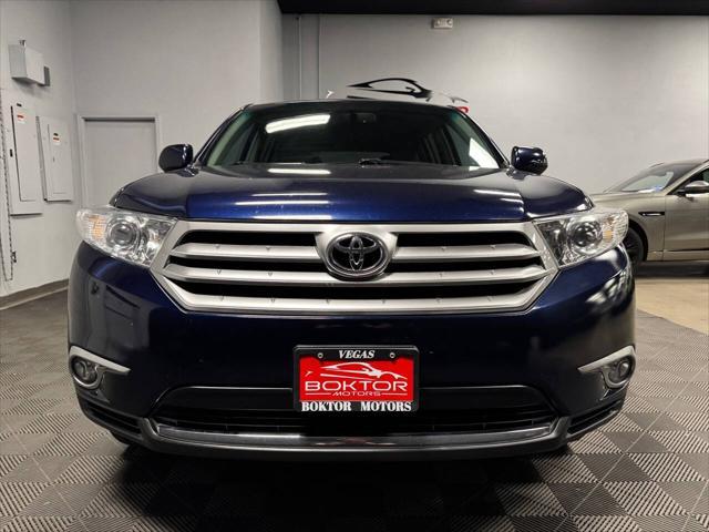 used 2012 Toyota Highlander car, priced at $16,899