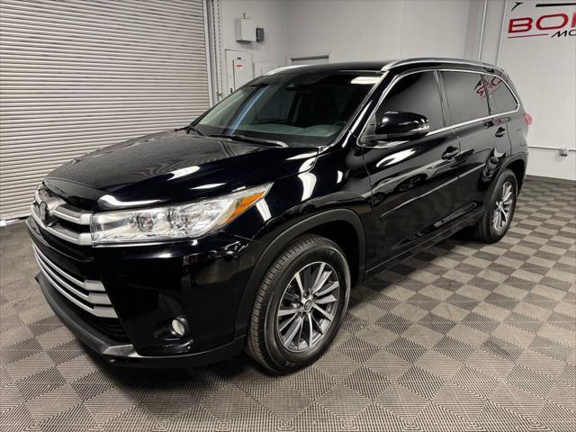 used 2017 Toyota Highlander car, priced at $21,899