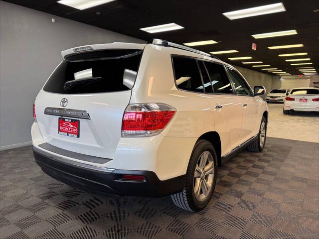 used 2013 Toyota Highlander car, priced at $18,399