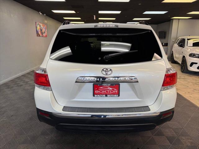 used 2013 Toyota Highlander car, priced at $18,399