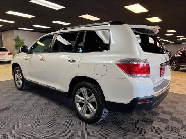 used 2013 Toyota Highlander car, priced at $18,399