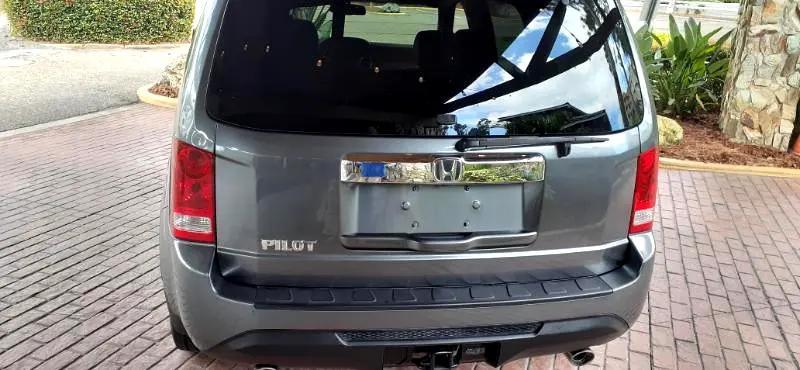 used 2012 Honda Pilot car, priced at $5,500