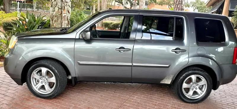 used 2012 Honda Pilot car, priced at $5,500
