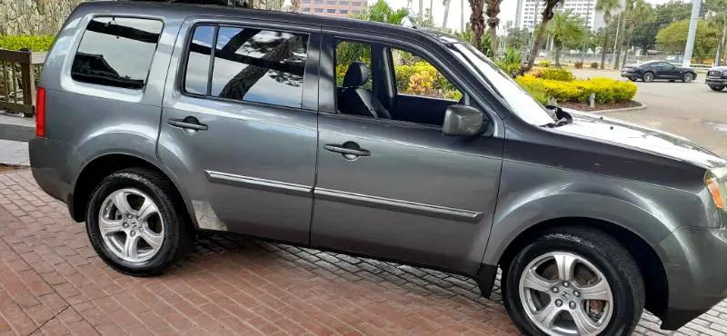 used 2012 Honda Pilot car, priced at $5,500