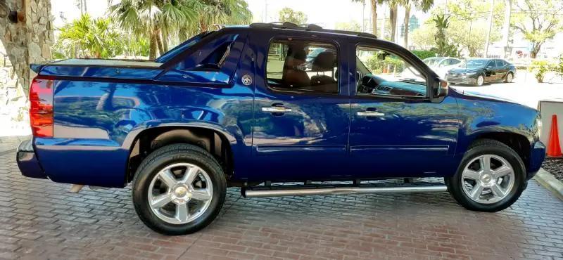 used 2013 Chevrolet Avalanche car, priced at $24,950