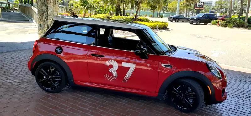 used 2021 MINI Hardtop car, priced at $32,950