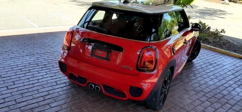 used 2021 MINI Hardtop car, priced at $32,950