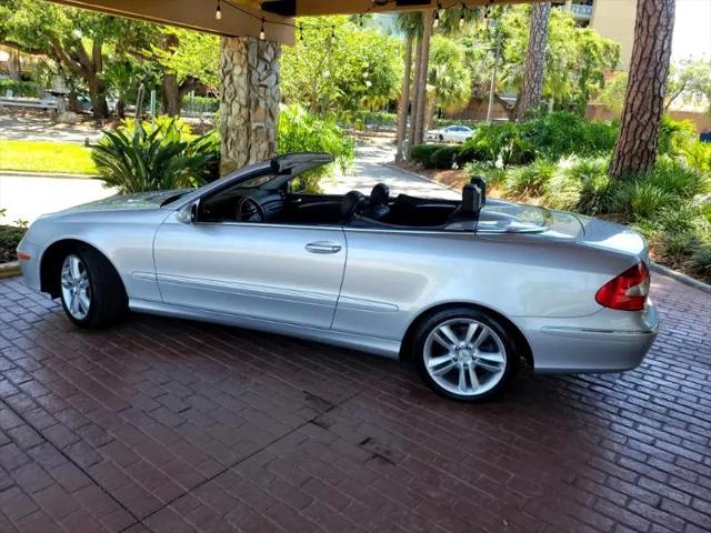 used 2007 Mercedes-Benz CLK-Class car, priced at $16,950