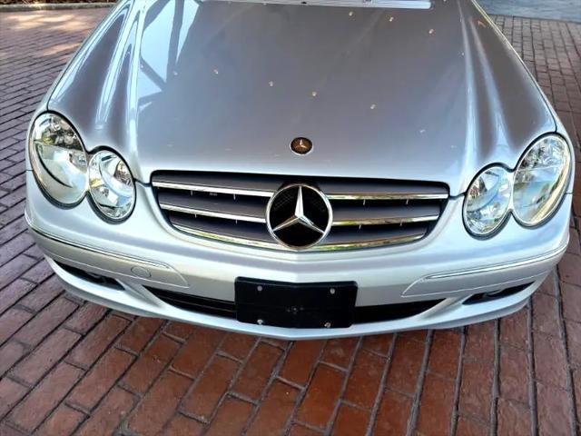 used 2007 Mercedes-Benz CLK-Class car, priced at $16,950