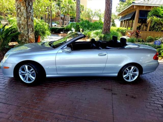 used 2007 Mercedes-Benz CLK-Class car, priced at $16,950