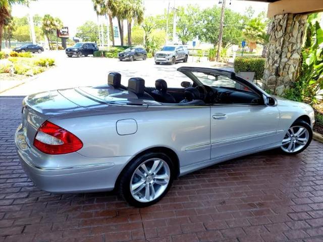 used 2007 Mercedes-Benz CLK-Class car, priced at $16,950