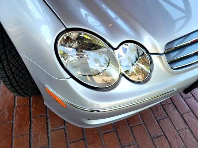 used 2007 Mercedes-Benz CLK-Class car, priced at $16,950