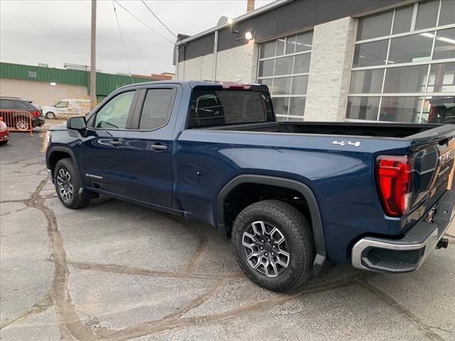 used 2022 GMC Sierra 1500 car, priced at $31,980