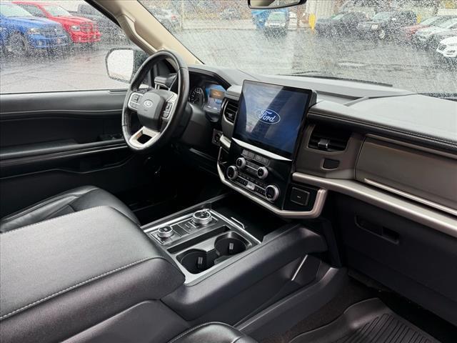 used 2023 Ford Expedition car, priced at $32,990