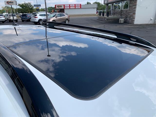 used 2019 Jeep Cherokee car, priced at $18,990
