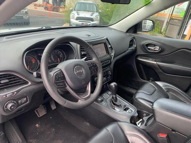 used 2020 Jeep Cherokee car, priced at $17,490