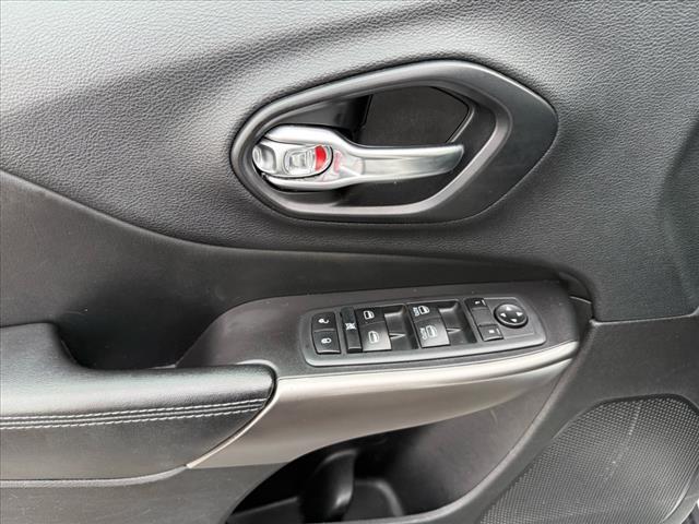 used 2020 Jeep Cherokee car, priced at $16,990