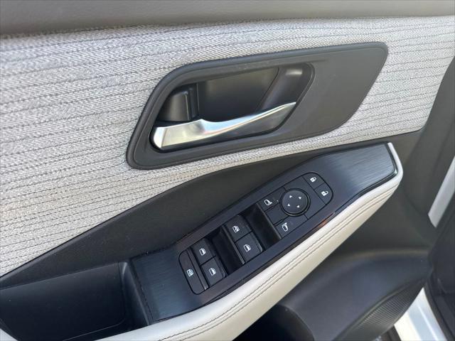 used 2023 Nissan Rogue car, priced at $23,999