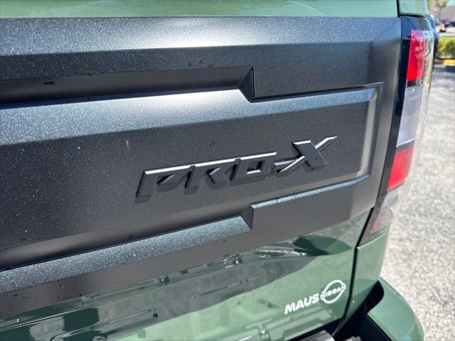 new 2025 Nissan Frontier car