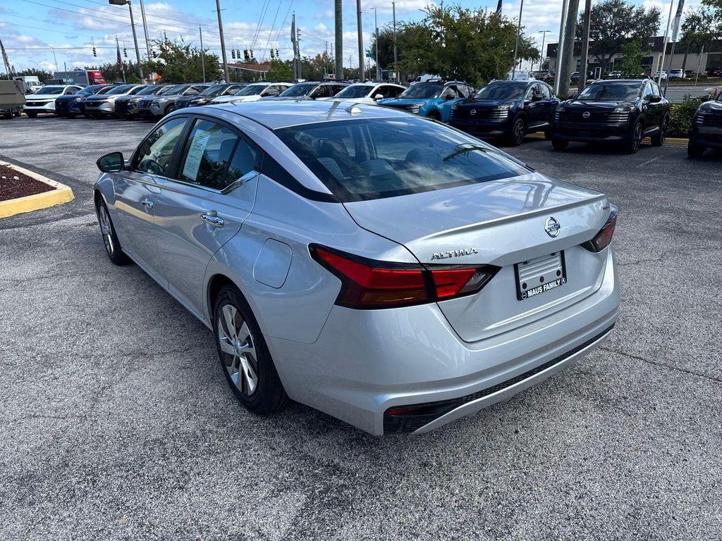 used 2019 Nissan Altima car, priced at $17,371
