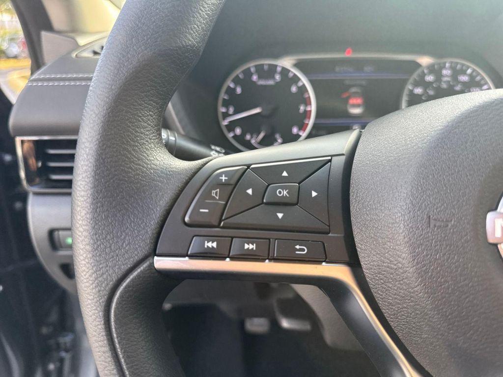 new 2025 Nissan Sentra car