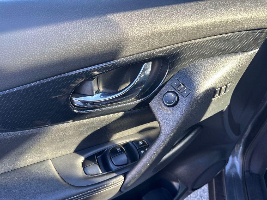 used 2020 Nissan Rogue car, priced at $15,997