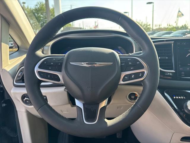 used 2022 Chrysler Pacifica car, priced at $21,998