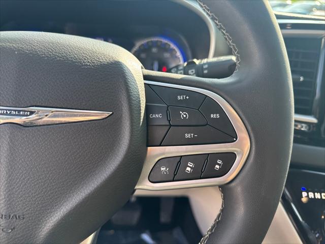 used 2022 Chrysler Pacifica car, priced at $21,998