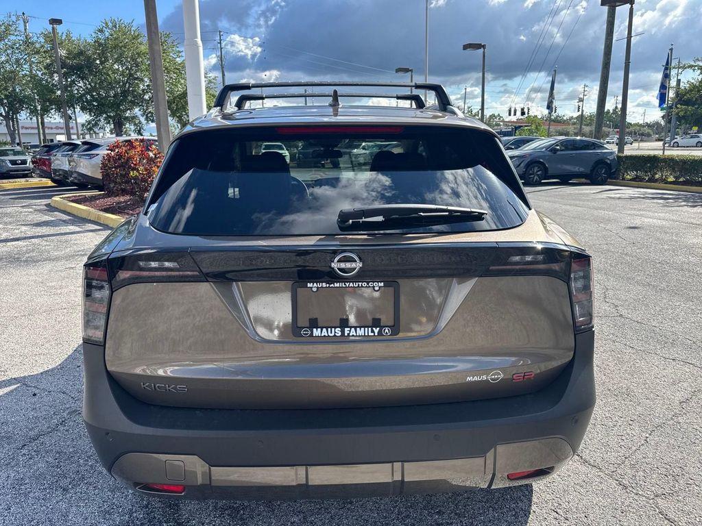 new 2025 Nissan Kicks car