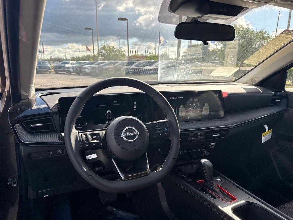new 2025 Nissan Kicks car
