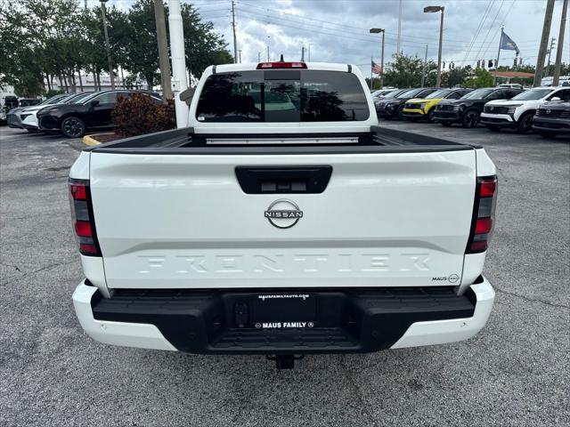 new 2025 Nissan Frontier car