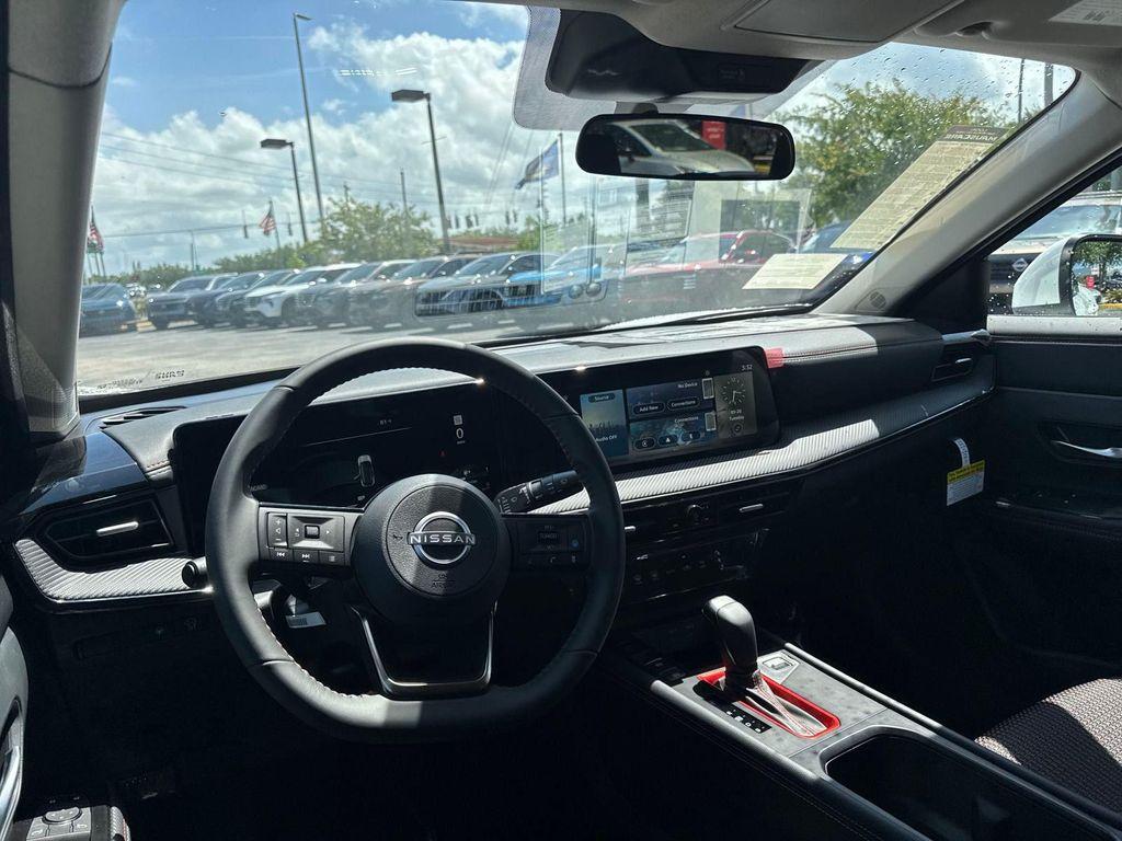 new 2025 Nissan Kicks car