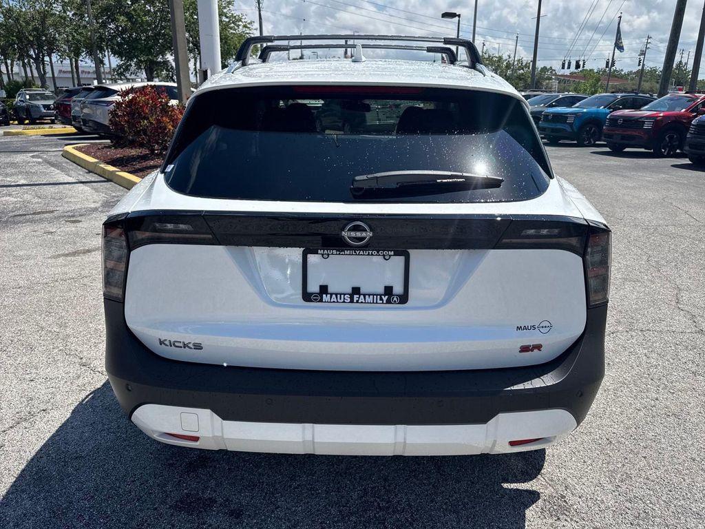 new 2025 Nissan Kicks car