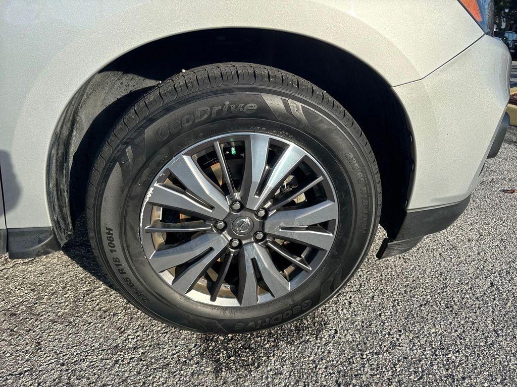 used 2019 Nissan Pathfinder car, priced at $14,952
