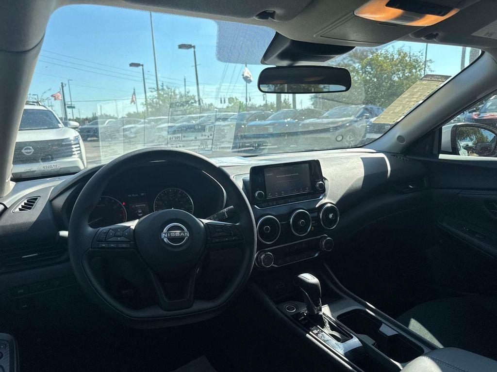 new 2025 Nissan Sentra car