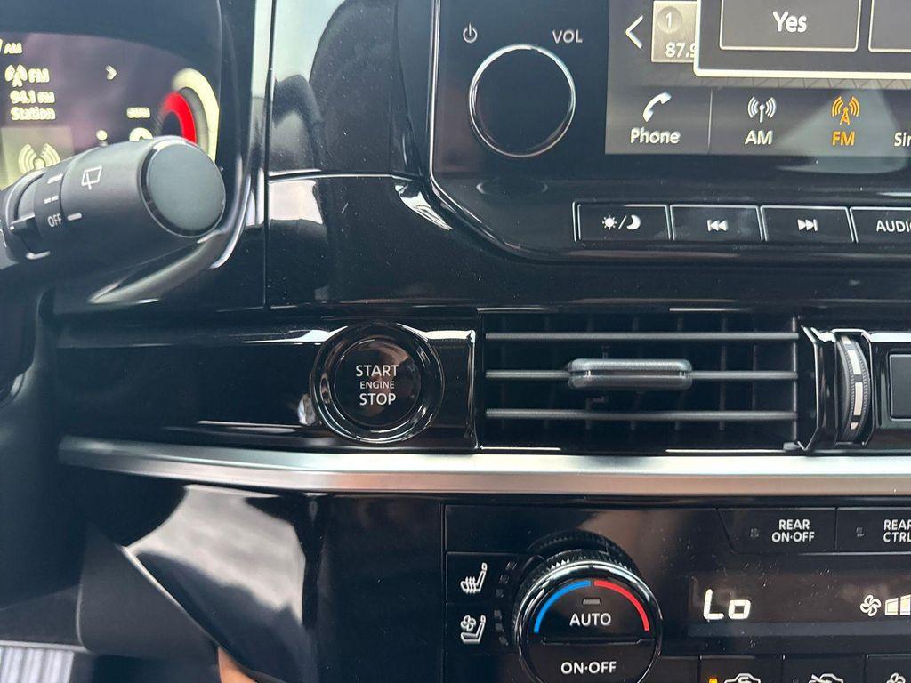 new 2025 Nissan Pathfinder car