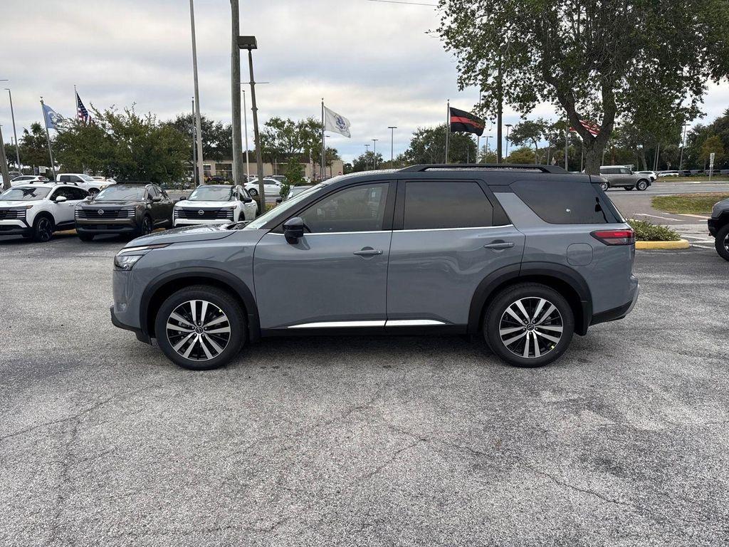 new 2025 Nissan Pathfinder car