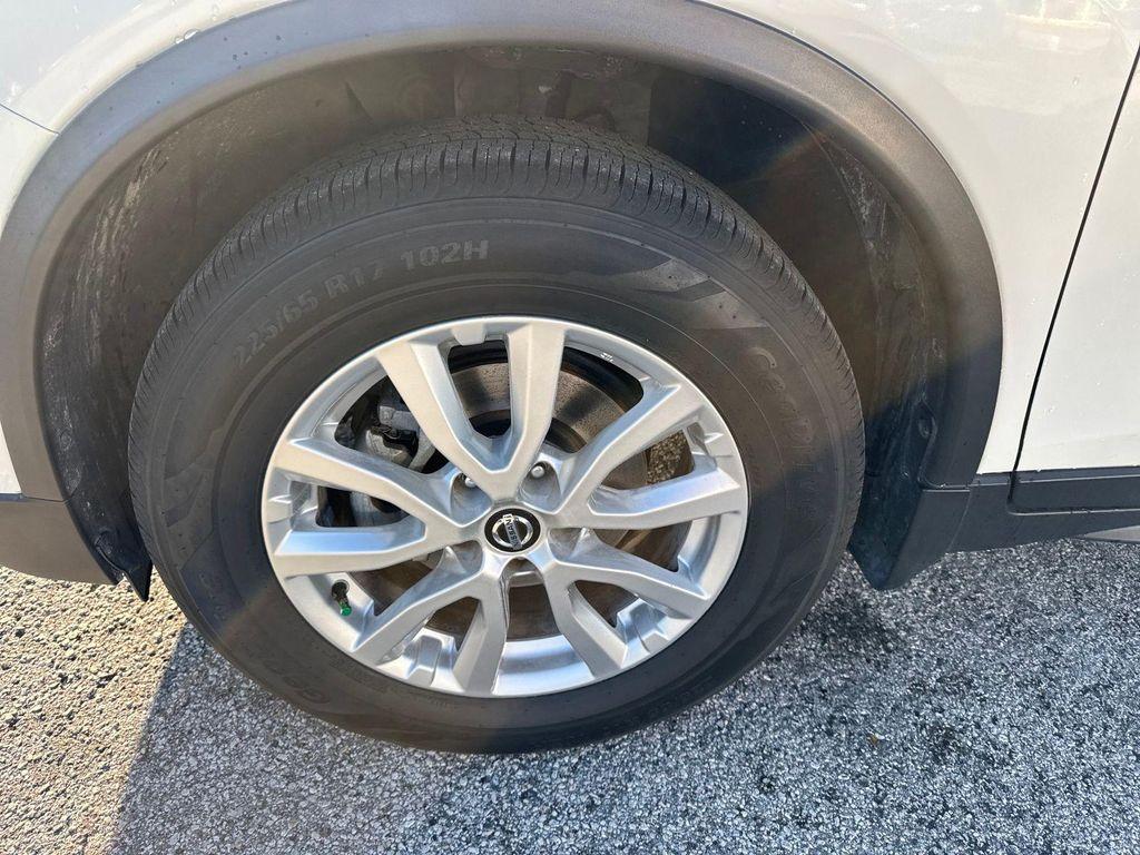 used 2020 Nissan Rogue car, priced at $13,999