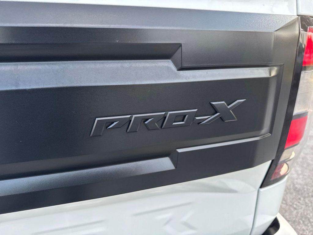 new 2026 Nissan Frontier car