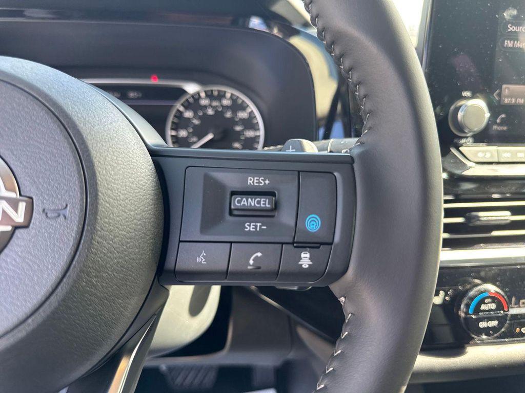 new 2025 Nissan Pathfinder car