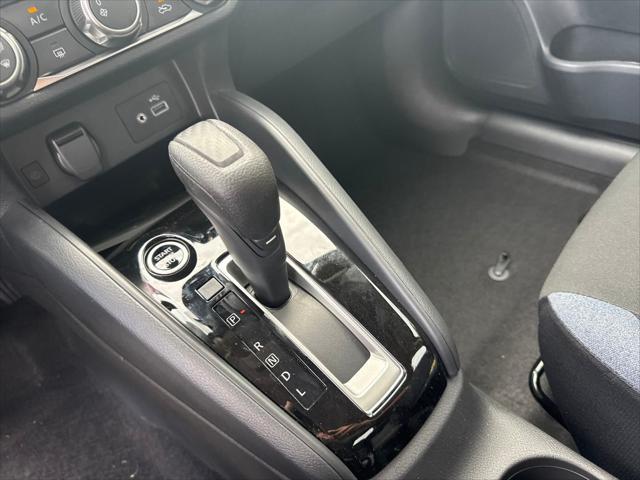 new 2025 Nissan Versa car