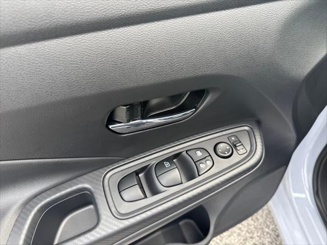 new 2025 Nissan Versa car