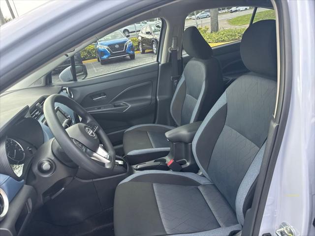 new 2025 Nissan Versa car