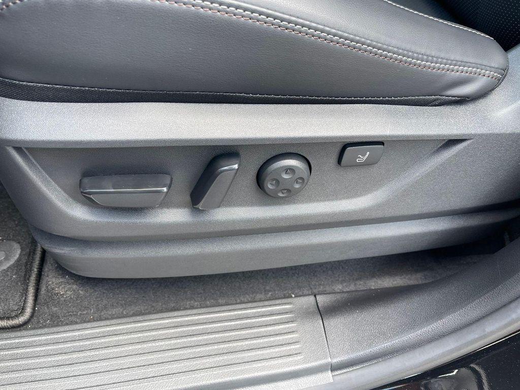 new 2025 Nissan Armada car