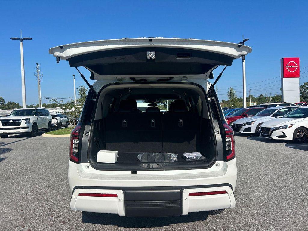 new 2025 Nissan Armada car